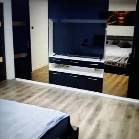 Ferienhaus Tilava Ja Kaunis Moekki Rauhalliseen Lomailuun *